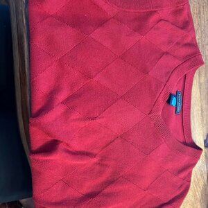 Red v neck vest; Saddlebred; size large